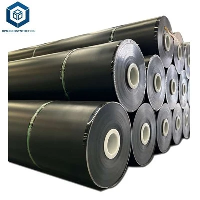 Ferma piscicolă/Dam Liner Geomembrană HDPE Preț